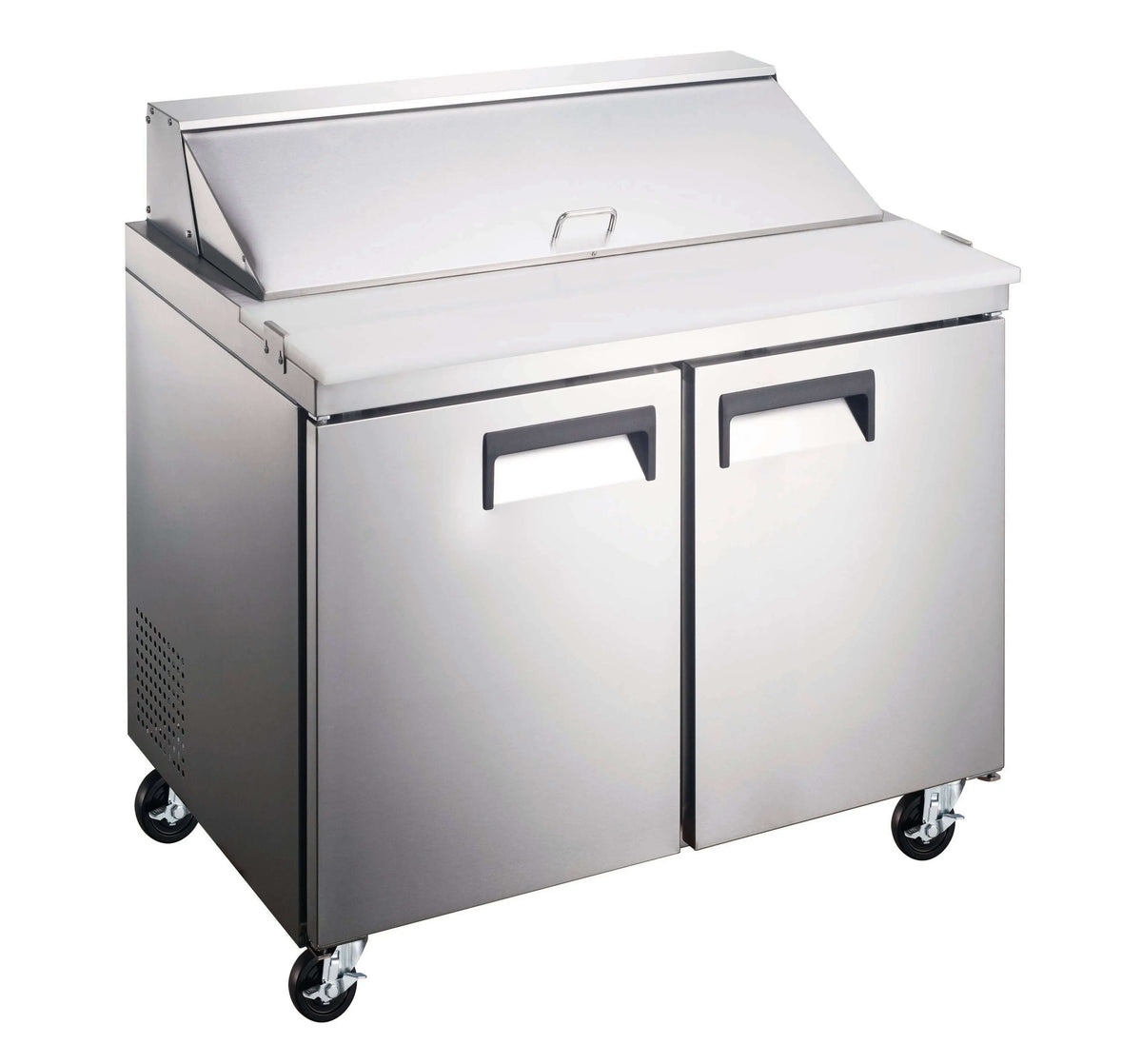 36 inch refrigerated salad prep table with spacious workspace and efficient cooling for commercial kitchens.