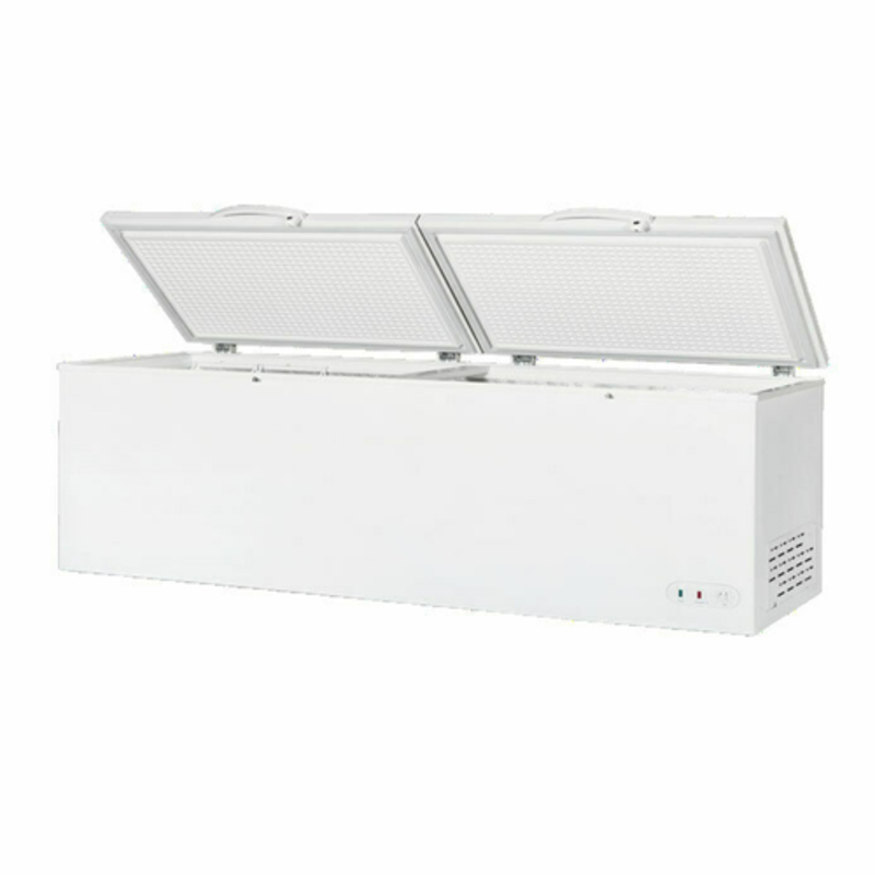 Maxx Cold MXSH30.0SHC 30 Cubic Foot Solid Top Commercial Chest Freezer